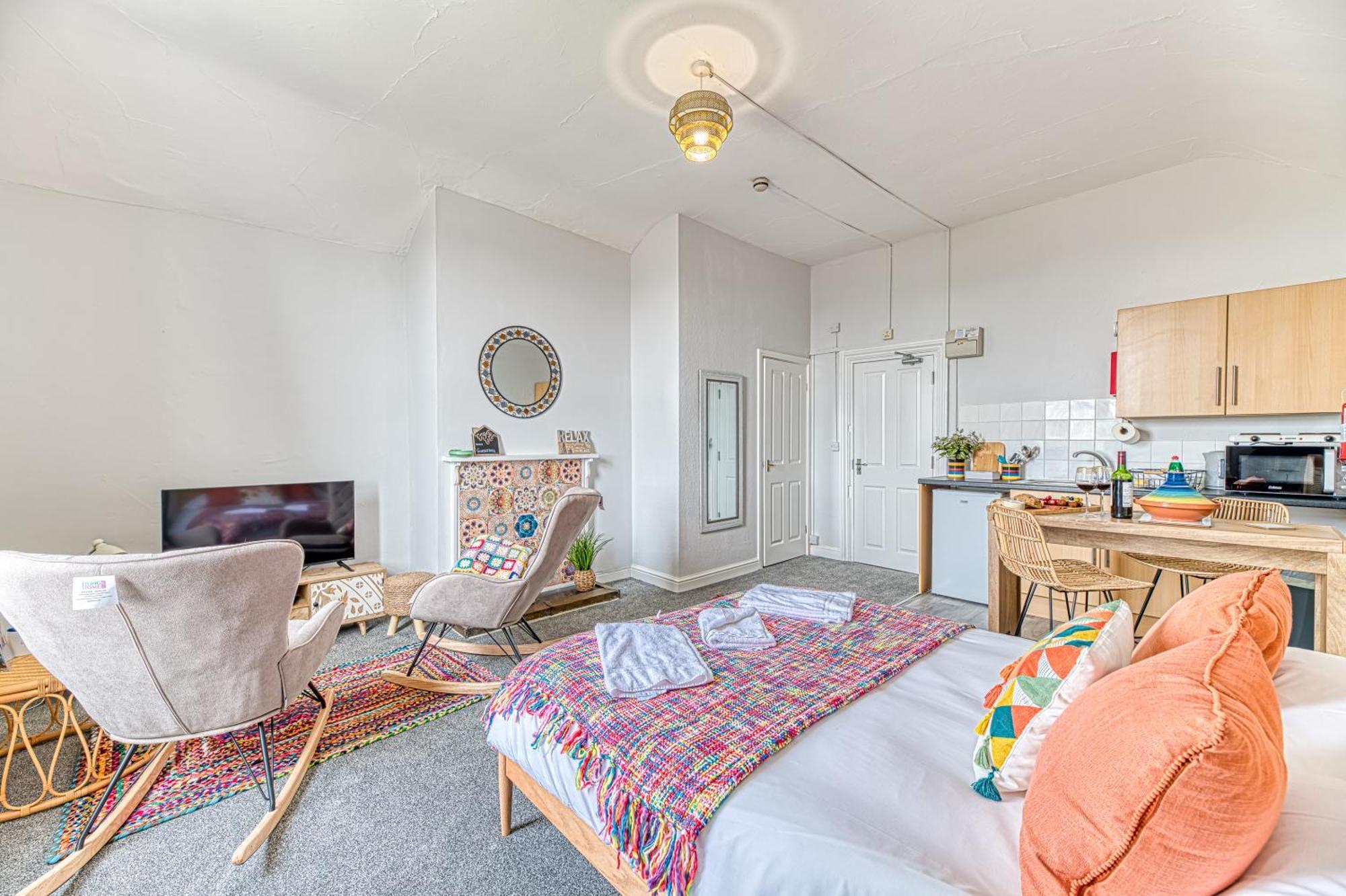 Heights By Guestz Apartment