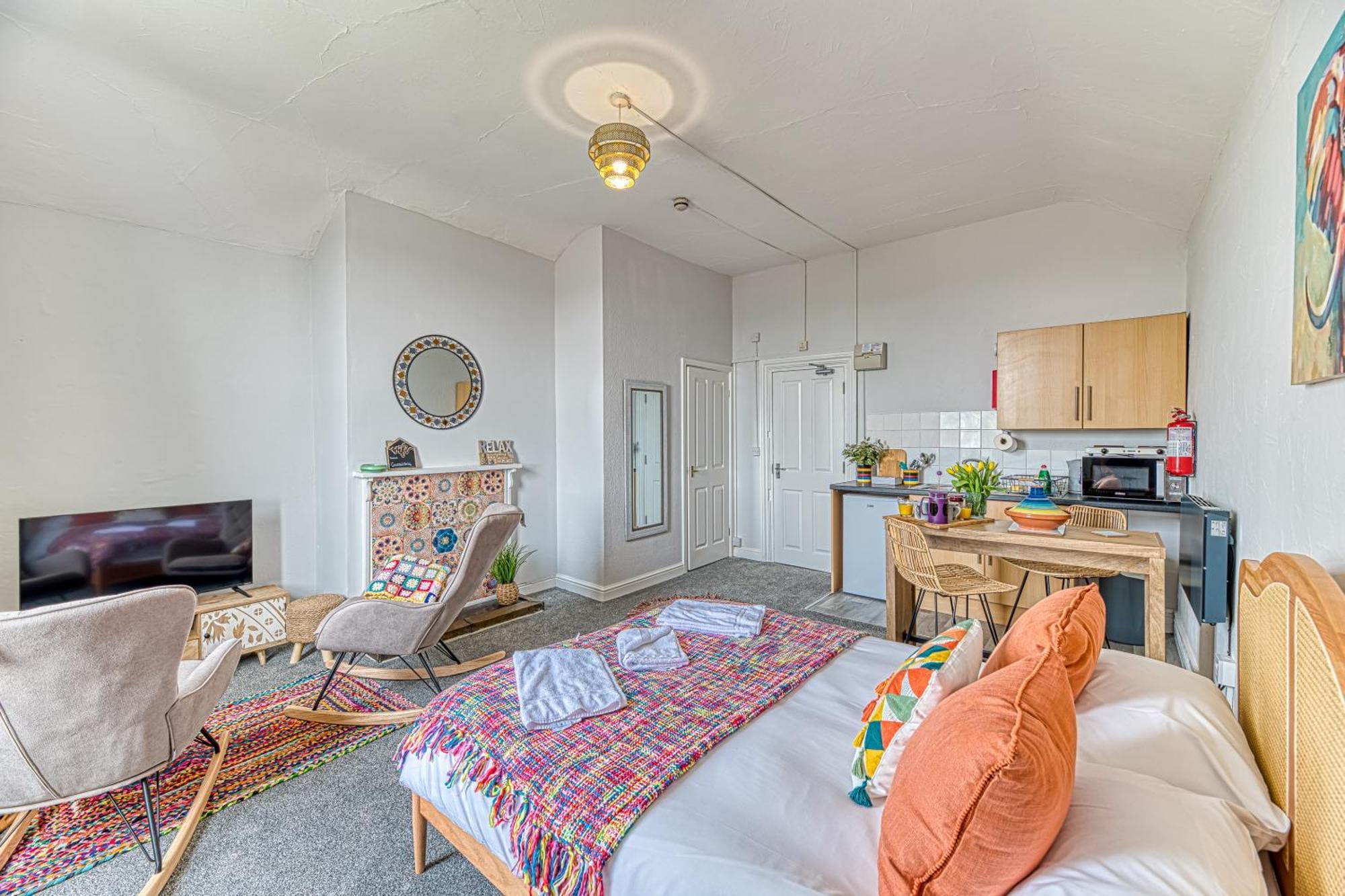 Apartment Heights By Guestz