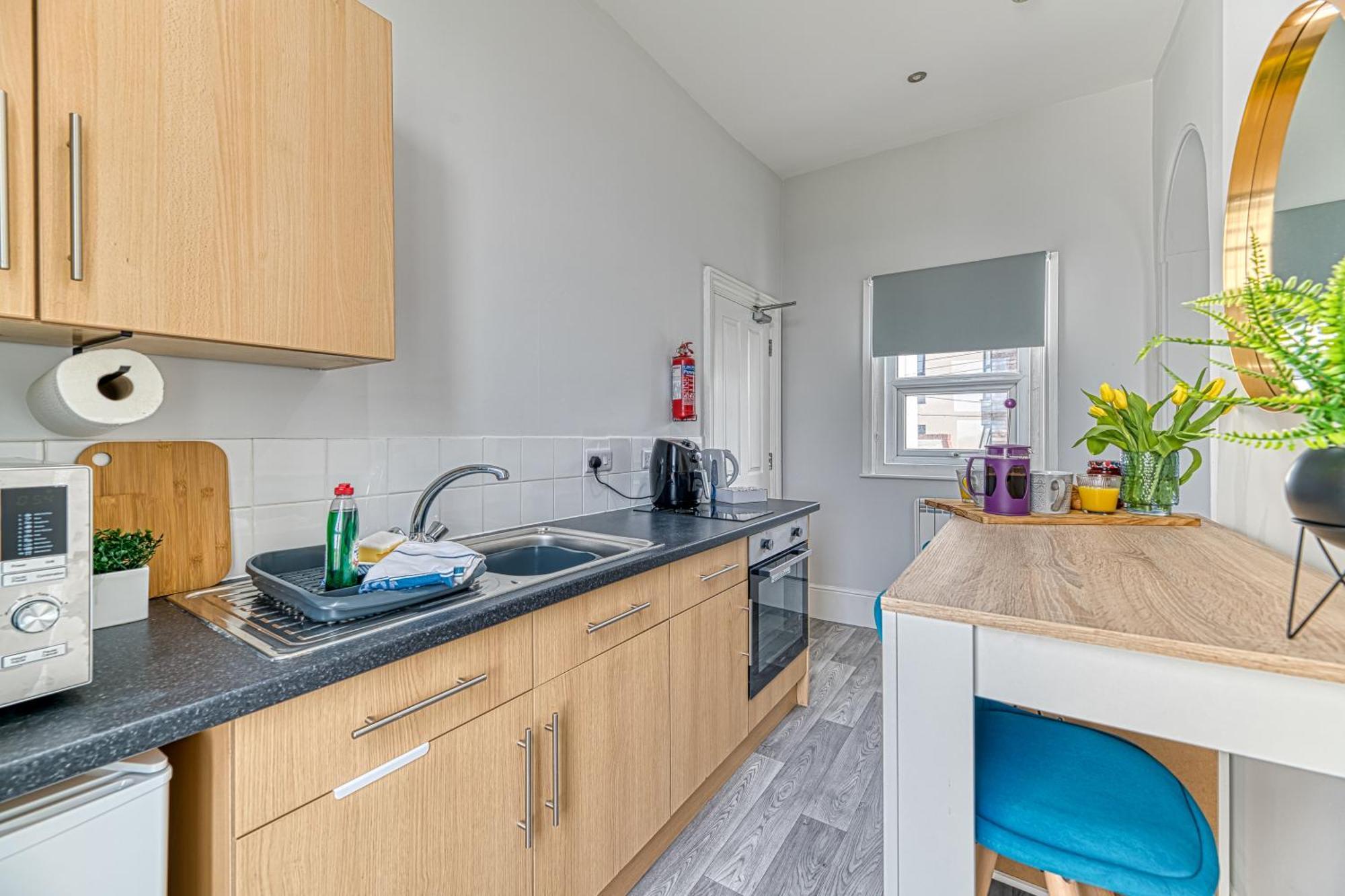 Heights By Guestz Apartment Chester