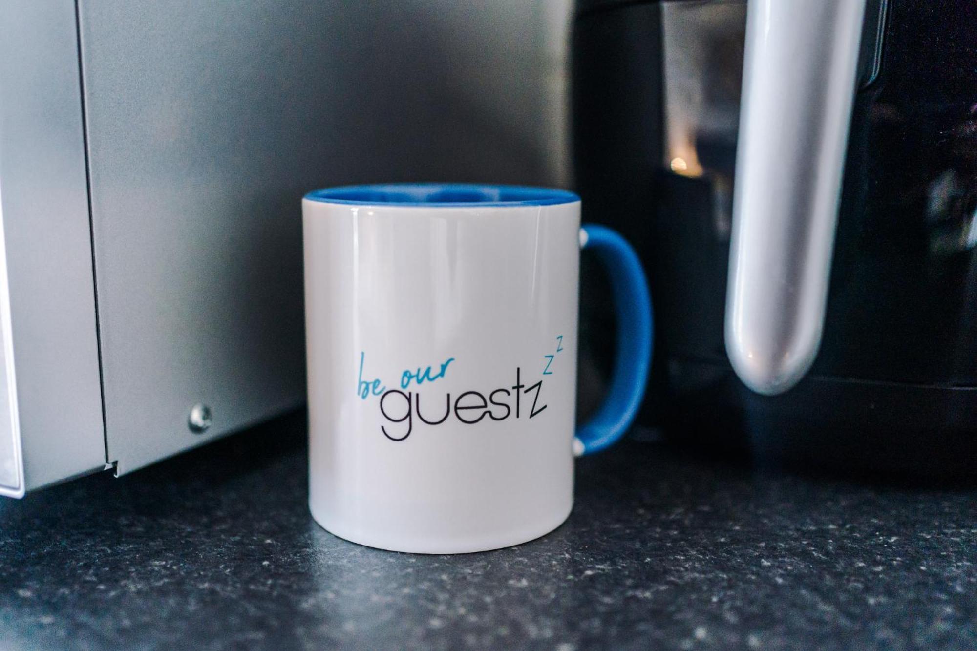 Apartment Heights By Guestz *